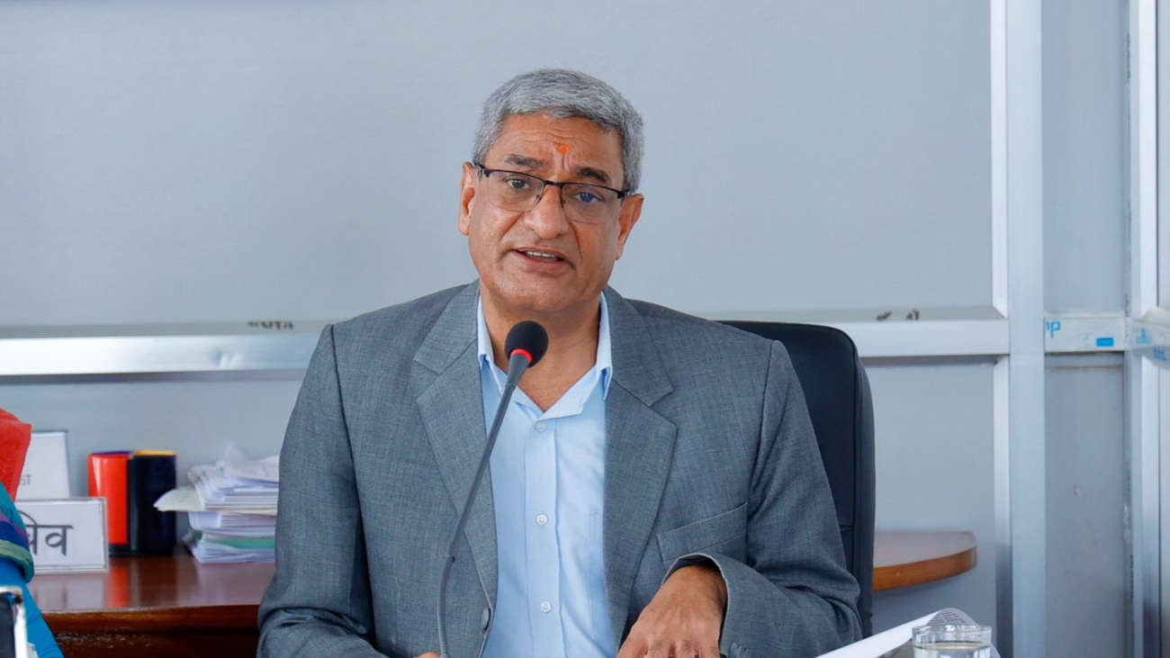 बयान दिन जानुहुन्छ भन्ने प्रश्नमा लेखकले भने– एकदुई दिनमा भनाैँला